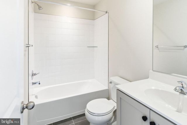 213 MONTEITH DR, Winchester, VA 22601