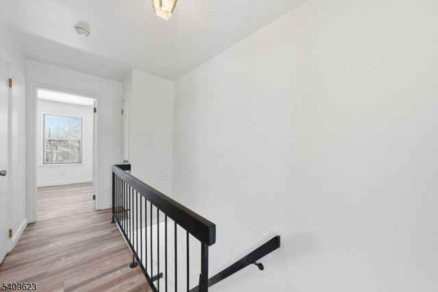 303 Maplecrest Rd, Edison Twp., NJ 08820