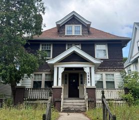 1929 N 49th STREET, Milwaukee, WI 53208