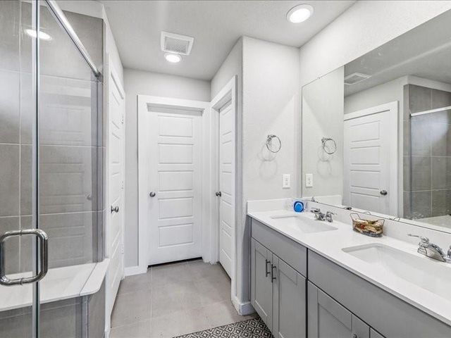 6936 California Black Oak Drive, Conroe, TX 77304