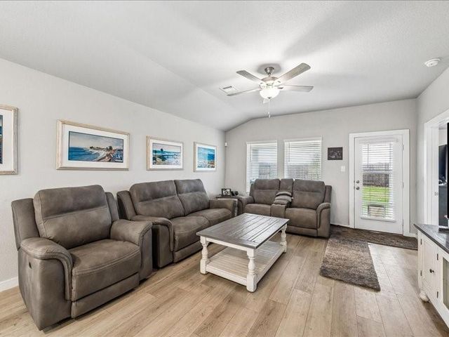 6936 California Black Oak Drive, Conroe, TX 77304