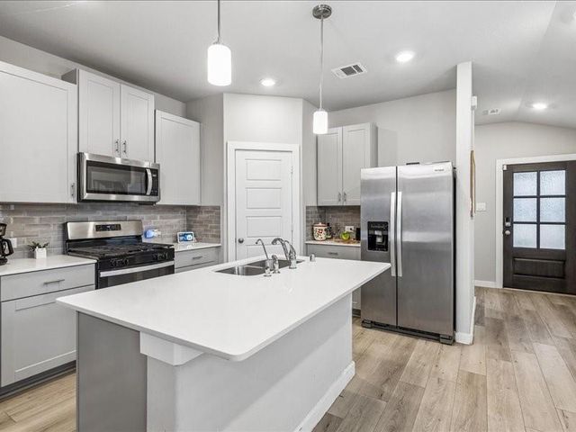 6936 California Black Oak Drive, Conroe, TX 77304