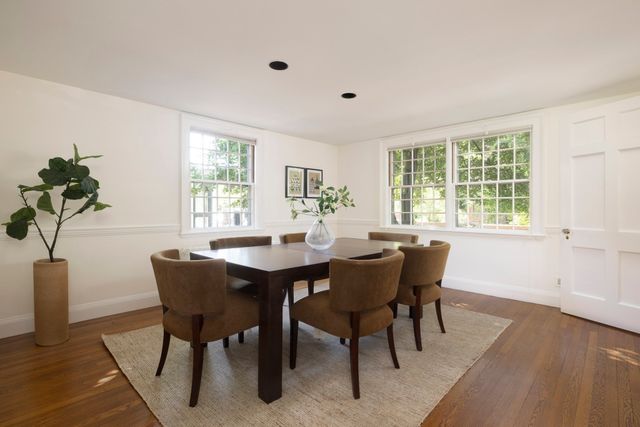 19 Gray Gardens East, Cambridge, MA 02138