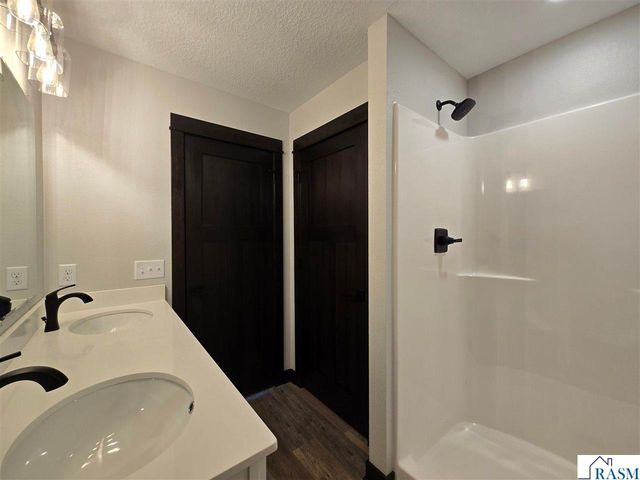 893 Mill Race Court, Madelia, MN 56062