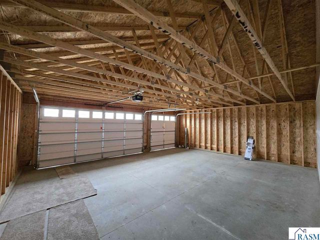 893 Mill Race Court, Madelia, MN 56062