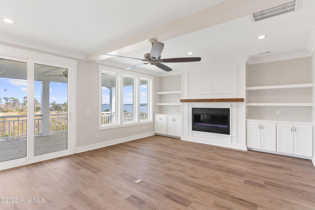 Image 2 of property listing at 503 Peninsula Drive, Carolina Beach, NC 28428