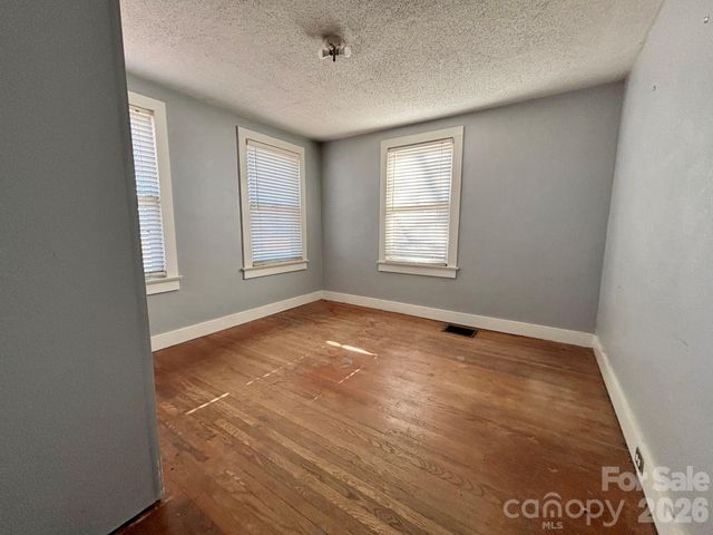 3891 Wilkesboro Highway, Statesville, NC 28625