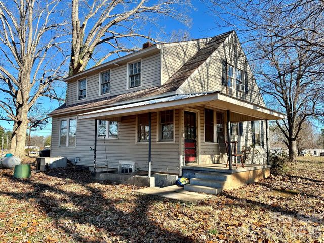 3891 Wilkesboro Highway, Statesville, NC 28625