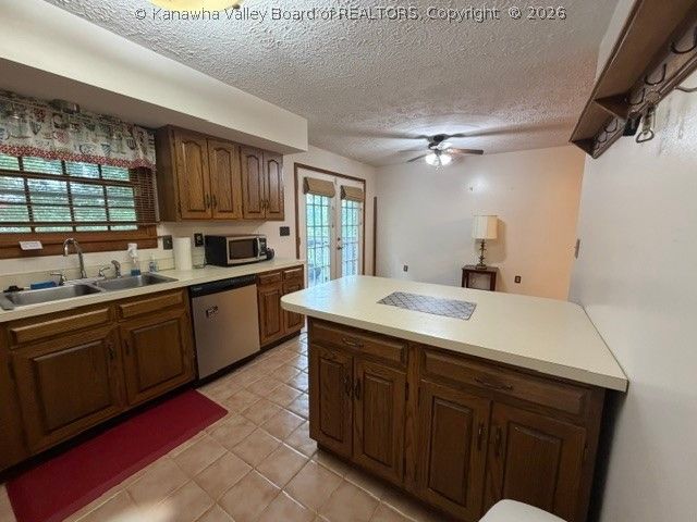 614 Evergreen Street, Charleston, WV 25302