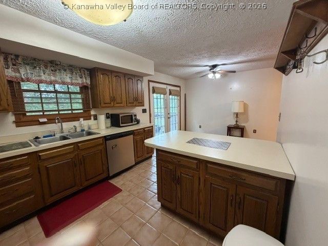 614 Evergreen Street, Charleston, WV 25302