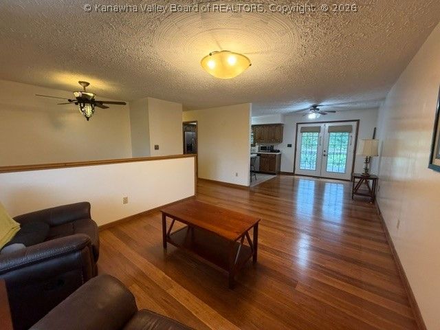 614 Evergreen Street, Charleston, WV 25302