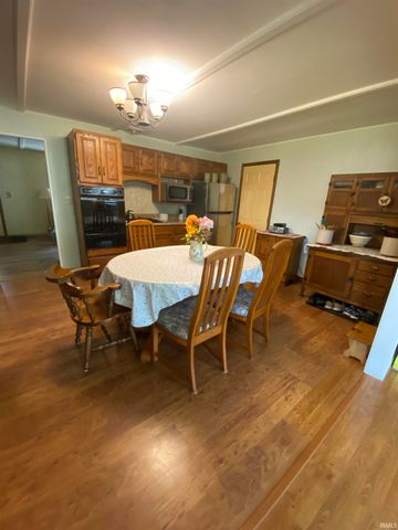 814 Elnora Drive, Fort Wayne, IN 46825