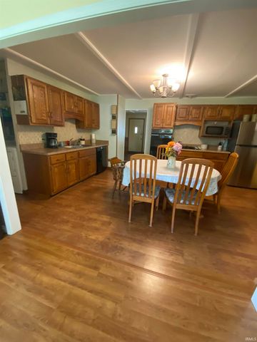 814 Elnora Drive, Fort Wayne, IN 46825