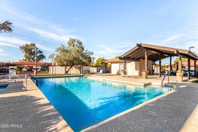 2127 E 10TH Street 4, Tempe, AZ 85281