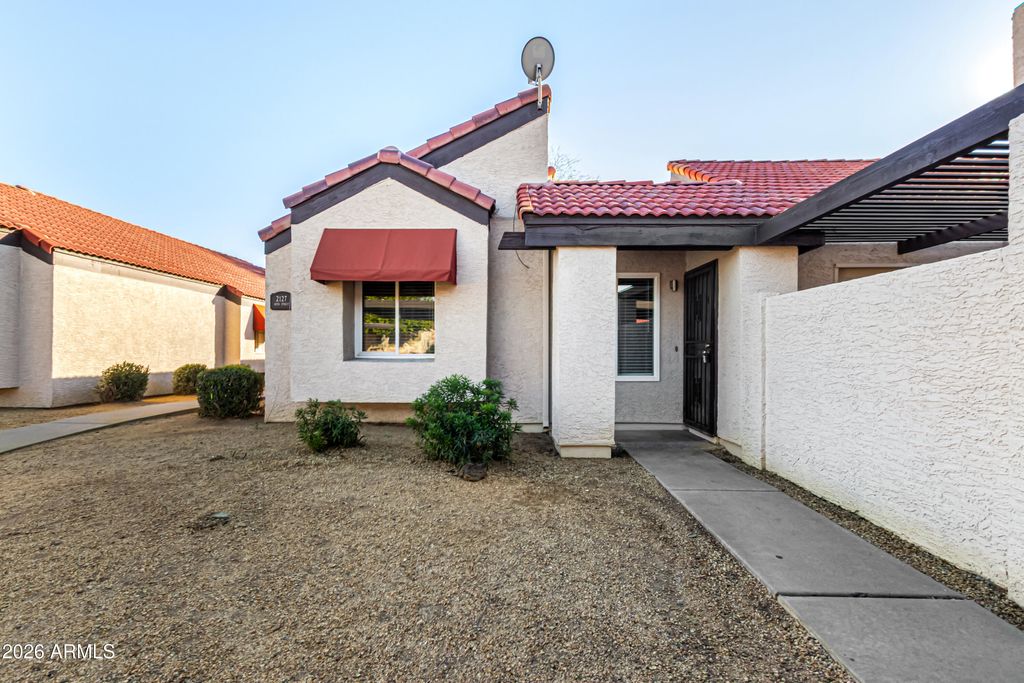 2127 E 10TH Street 4, Tempe, AZ 85281