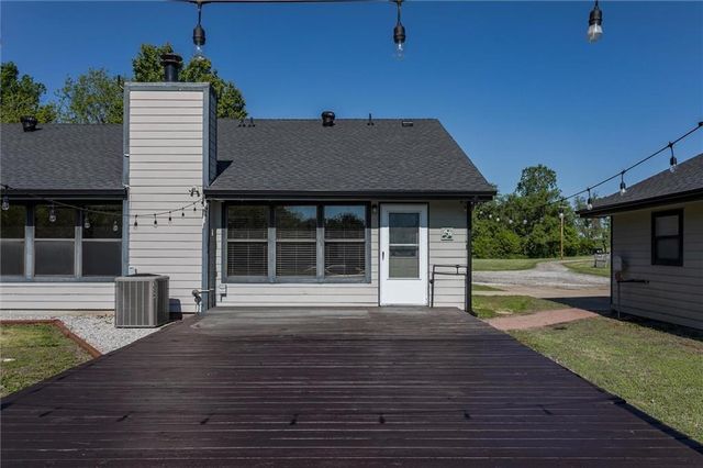 15016 246th Street, Lawrence, KS 66044