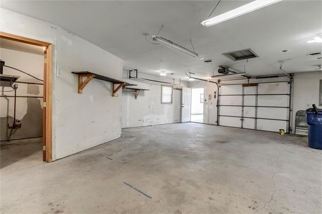 15016 246th Street, Lawrence, KS 66044