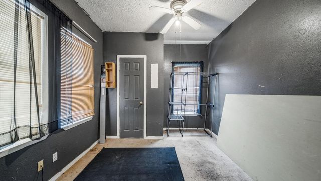 1409 Lauraine Street, Brenham, TX 77833