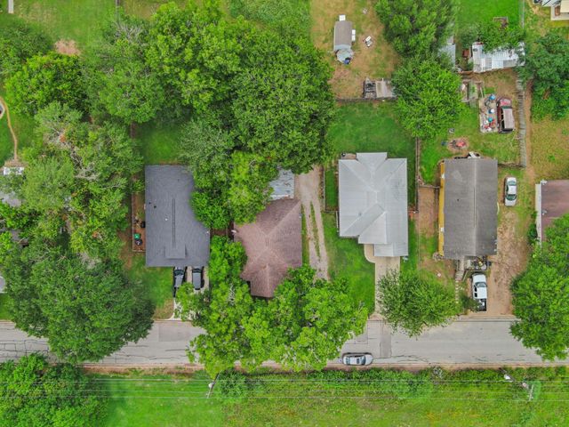 1409 Lauraine Street, Brenham, TX 77833