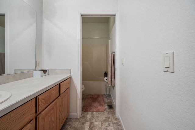 6324 Altadena Drive, Klamath Falls, OR 97603