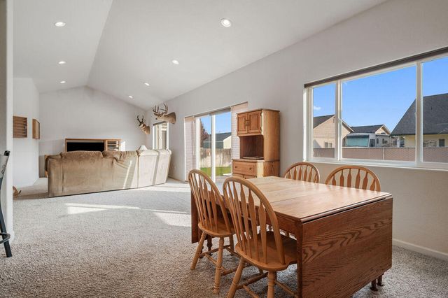 6324 Altadena Drive, Klamath Falls, OR 97603