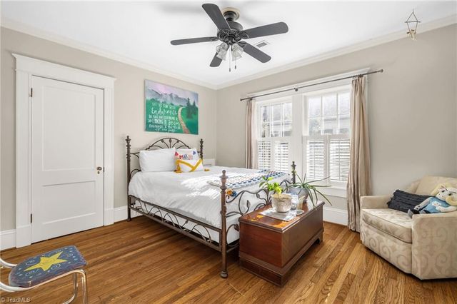 304 N Tremont Drive, Greensboro, NC 27403