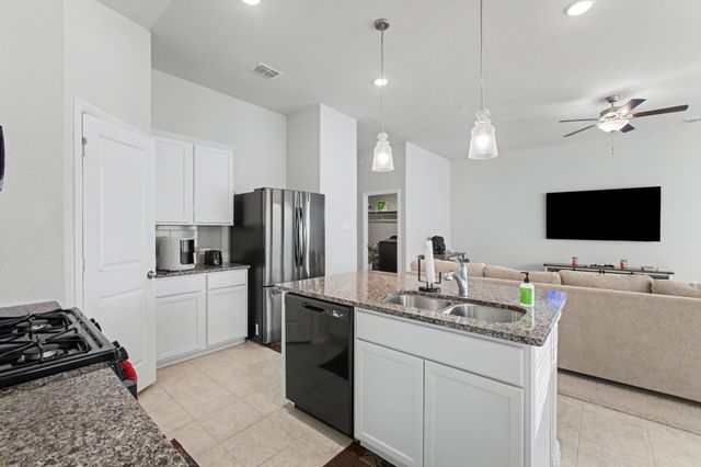 1928 Elderberry Street, Royse City, TX 75189