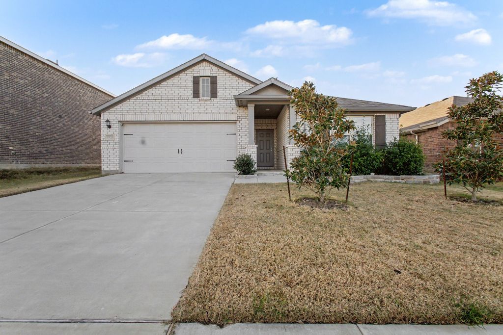 1928 Elderberry Street, Royse City, TX 75189