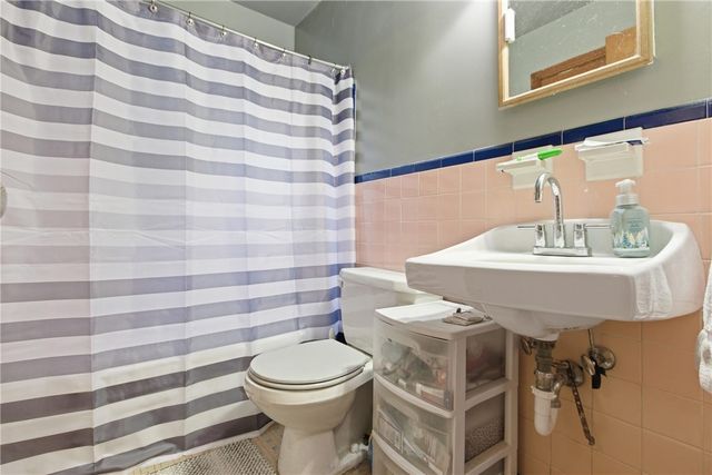 3680 Oakleaf, Baldwin Boro, PA 15227