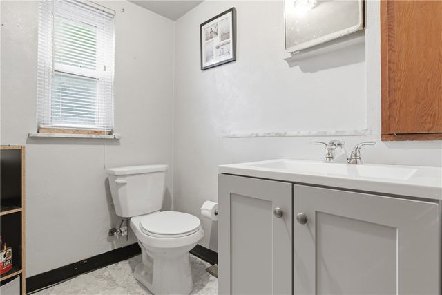 3680 Oakleaf, Baldwin Boro, PA 15227