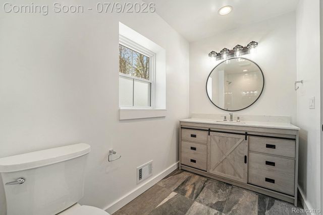 26914 Pebblestone Street, Southfield, MI 48034
