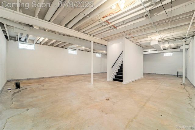 26914 Pebblestone Street, Southfield, MI 48034