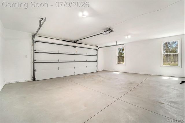 26914 Pebblestone Street, Southfield, MI 48034