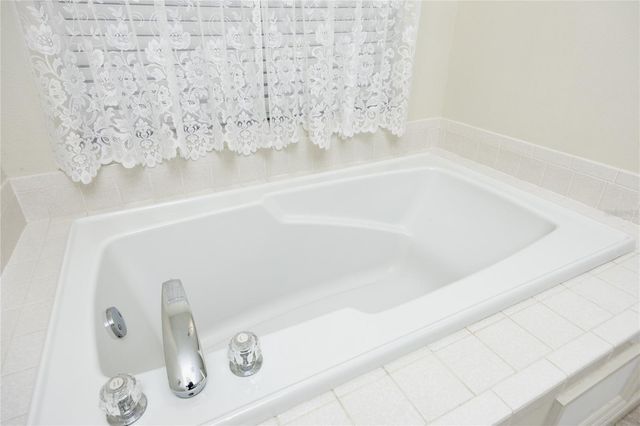 566 OAK BAY DRIVE, Osprey, FL 34229