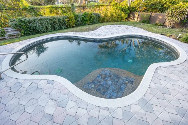 566 OAK BAY DRIVE, Osprey, FL 34229