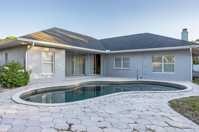 566 OAK BAY DRIVE, Osprey, FL 34229