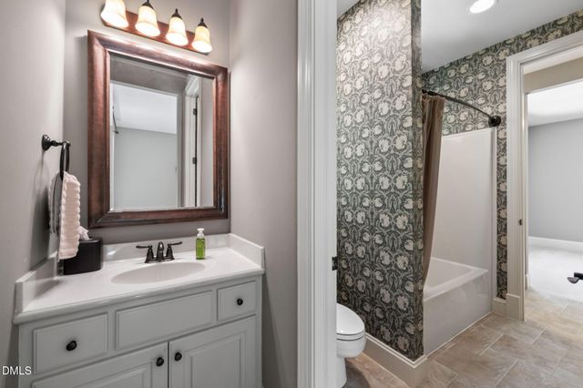 2031 Silverleaf Drive, Youngsville, NC 27596