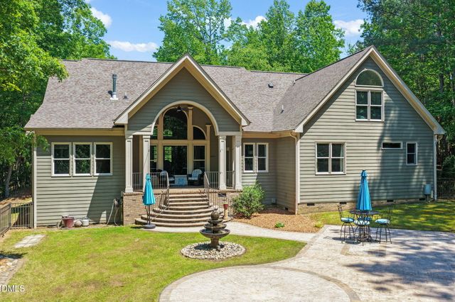 2031 Silverleaf Drive, Youngsville, NC 27596