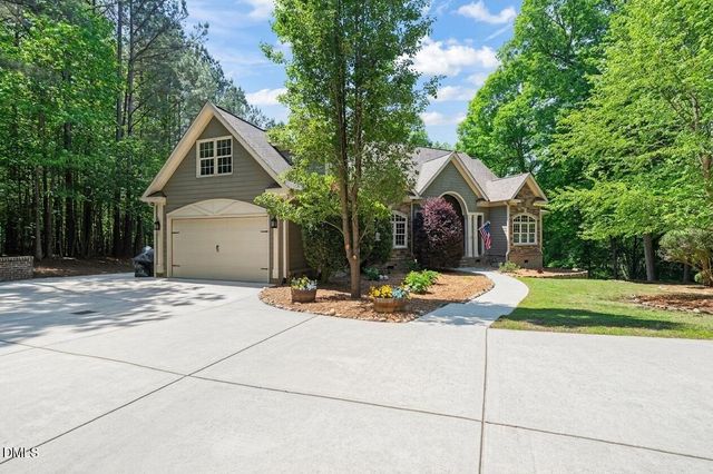 2031 Silverleaf Drive, Youngsville, NC 27596