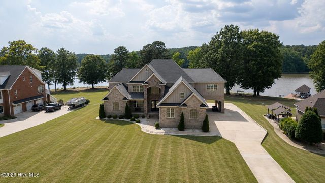 6344 Golden Pond Road, Elm City, NC 27822