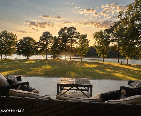 6344 Golden Pond Road, Elm City, NC 27822