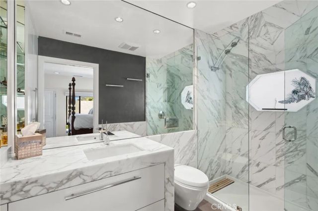 16445 Wimbledon Lane, Huntington Beach, CA 92649