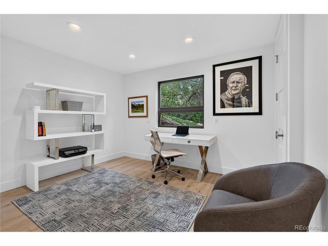 863 Circle Dr, Boulder, CO 80302