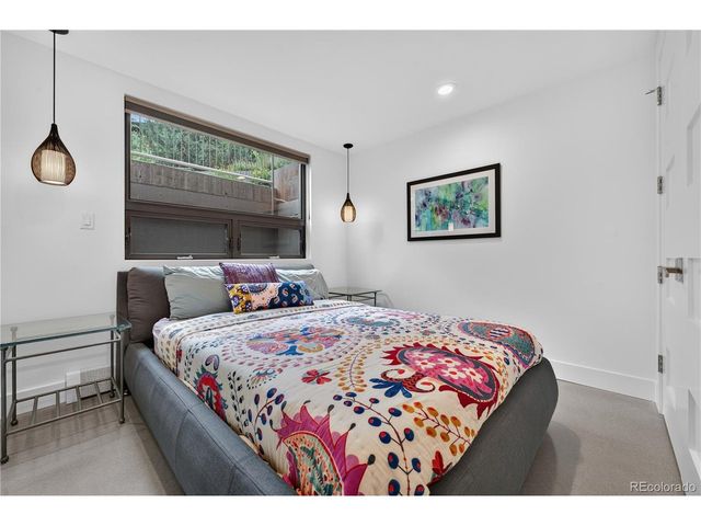 863 Circle Dr, Boulder, CO 80302