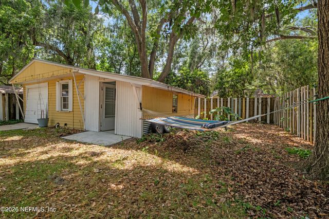 2720 APACHE Avenue, Jacksonville, FL 32210