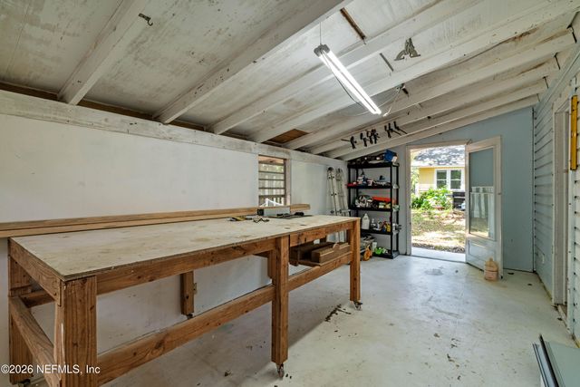 2720 APACHE Avenue, Jacksonville, FL 32210