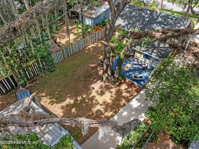 2720 APACHE Avenue, Jacksonville, FL 32210