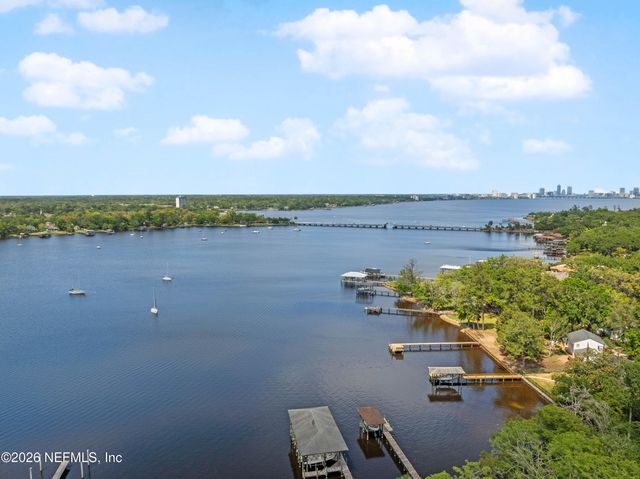 2720 APACHE Avenue, Jacksonville, FL 32210