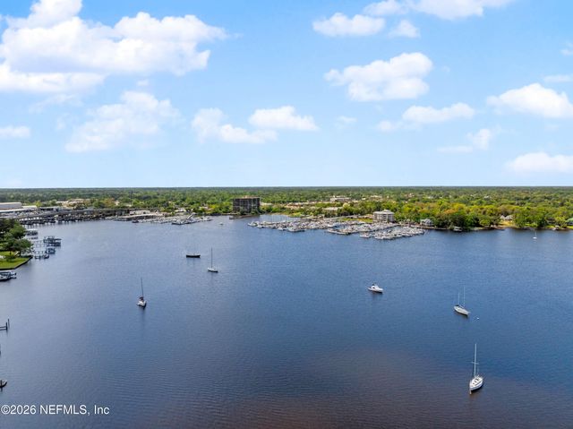 2720 APACHE Avenue, Jacksonville, FL 32210