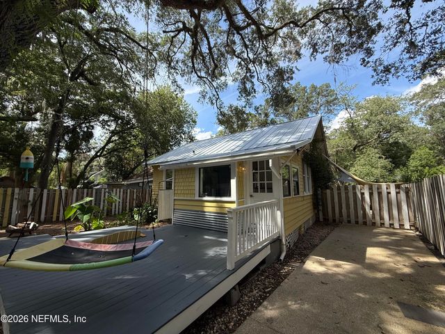 2720 APACHE Avenue, Jacksonville, FL 32210